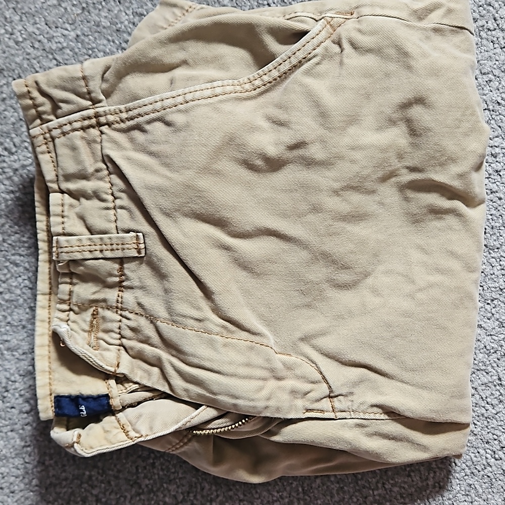 American eagle khaki shorts size 30